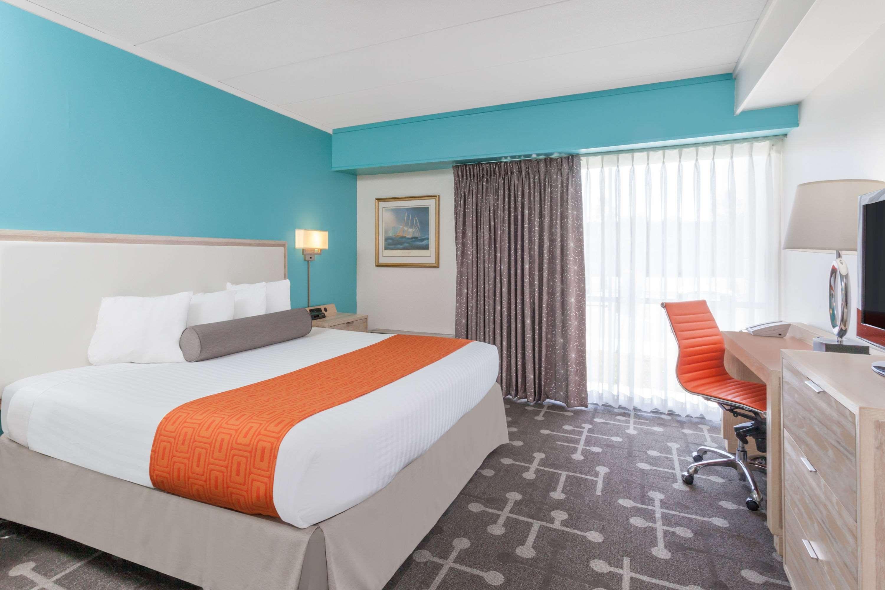 ฮาวเวิร์ด จอห์นสัน บาย วินด์แฮม มิสติก Hotel ภายนอก รูปภาพ